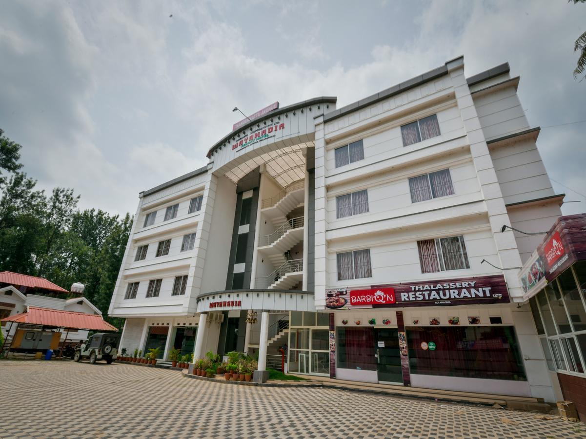Wayanadia Resort Hotel Ambalavayal Luaran gambar