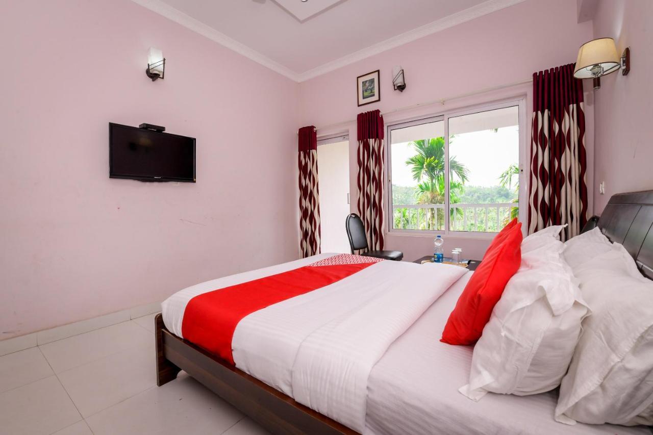 Wayanadia Resort Hotel Ambalavayal Luaran gambar
